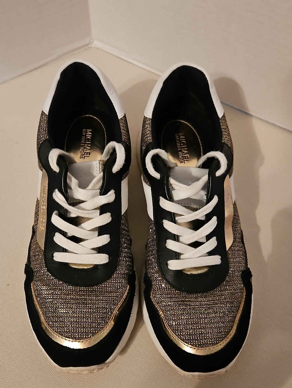 Michael Kors "Monroe" - Picture 5 of 10